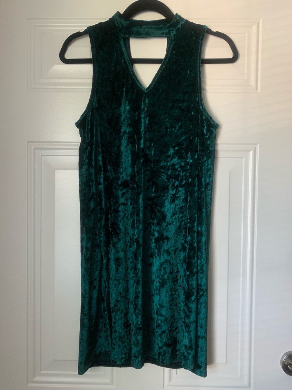 Altar'd State Emerald Green Crushed Velvet Mini Choker Dress Size M